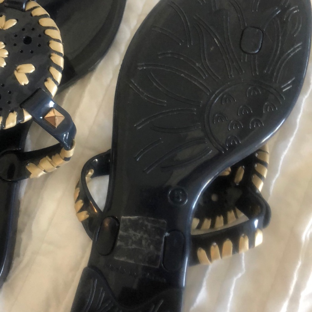 Jack Rogers - Picture 3 of 5